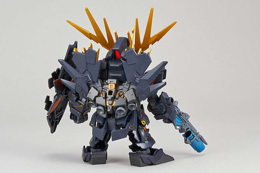 SD UNICORM GUNDAM BANSHEE